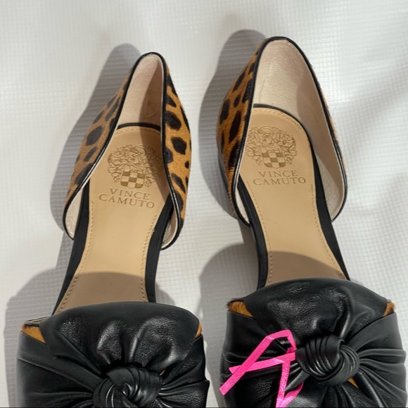 Vince Camauto Leopard Print Shoes - Picture 3 of 5